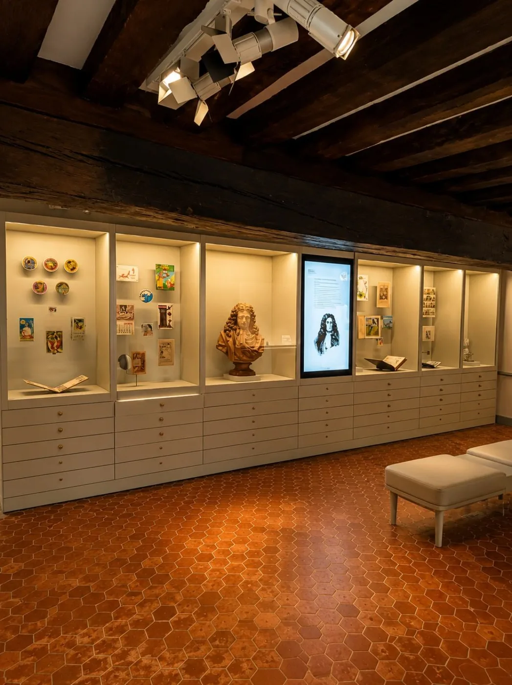 Musée Jean de La Fontaine à Château-Thierry proche de Rooms Home CSM